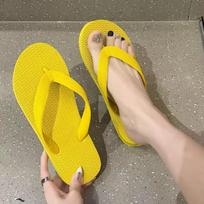 Flip-flops ins trendy summer foreign women wear fashionable versatile beach slippers non-slip bathroom home Size 9 is suitable for 35-36