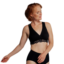 Carriwell nėriniais puošta liemenėlė maitinančioms (juoda) / Organic Crossover Nursing Bra