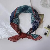 Japanese-inspired Small Square Scarf: Women's Early Autumn Mori-style Breathable Printed Scarf Decorative Neck Scarf & Hair Tie 58*58cm