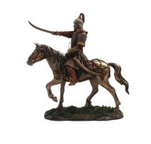 GENGIS KHAN - mongolų imperijos įkūrėjas. Išmatavimai: 23x9x24cm.