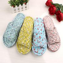 Didelės gėlės trijų sluoksnių storesnio audinio šlepetės moteriškos guminis padas patalpų medinių grindų šlepetės SLIPPER Length about 26 cm mėlyna