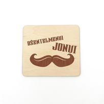 Medinis magnetukas "Džentelmenui Jonui"