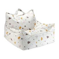 Baltos spalvos iš boucle/iš šenilinio audinio vaikiškas sėdmaišis Terrazzo Chair – Wigiwama