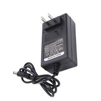 Ličio baterijų įkroviklis 29.4V 1A Maitinimo adapteriai elektriniam paspirtukui
