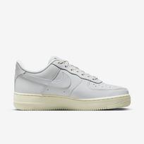 Nike Wmns Air Force 1 Premium - Dydis 41 (DR9503-100 Laisvalaikio batai)