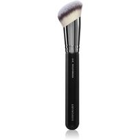 BrushArt Professional B11 Angled foundation brush makiažo pagrindo šepetėlis B11 1 vnt.
