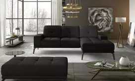 Komplektas kampinė sofa ir pufas Torrense juoda