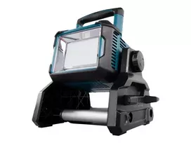 MAKITA LEMPA 18V/14,4V DML811 LED 1800lx/3000lm +AC MAITINIMO
