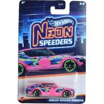 Hot Wheels Neon Speedsters Modeliukas Nissan Skyline 2000GT-R (yra Sandėlyje)