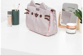 Kelioninė kosmetinė PUSHEEN FOODIE COLLECTION HANGING TRAVEL TOILETRY BAG