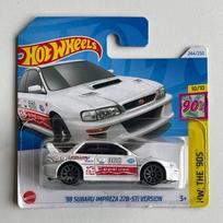 SULANKSTYTA KORTELĖ!!!    Hot Wheels Mainline Modeliukas '98 Subaru Impreza 22B-Sti white short card