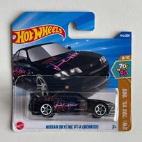Hot Wheels Mainline Modeliukas Nissan Skyline GT-R R33 Black (HKS Yokohama) Short card (yra Sandėlyje)