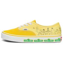 „Sesame Street x Vans Authentic Sesame Street Family“ unisex sportbačiai, geltoni VN0009PVYLW 36