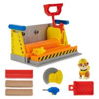 Rubble & Crew, Rubble’s Workshop Playset, Construction Toys with Kinetic Build-It Sand & Rubble Action Figure, Kids Toys for Boys & Girls Ages 3+