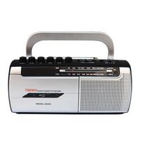 Kasetinis įrašymo įrenginys Walkman muzikos garsiakalbis FM SW Pagyvenę vaikai Anglų kalbos klausymas Mokiniai groja Mokantis kalbų Radijas sidabras