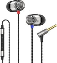 SoundMAGIC E10 With microphone & 3-button remote