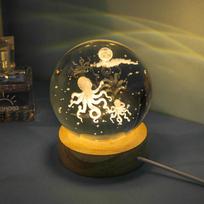 3D Vandenyno Medūzos Krištolinis Rutulys Naktinė Lemputė - Kūrybinga Miegamojo Dekoracija ir Gimtadienio Dovana 6cm Crystal Ball