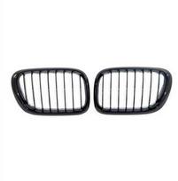 MTuning grotelės BMW X5 E53 viengubais briaunomis blizgios juodos spalvos