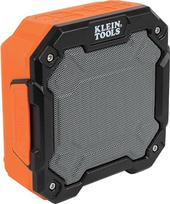 "Klein Tools" AEPJS3 "Bluetooth" statybvietės garsiakalbis su magnetu ir kabliuku, 20 valandų veikimo trukmė, įkraunamas per USB A arba C prievadus, "Daisy Chain" grandinėlė suporavimui, skambinimas laisvomis rankomis