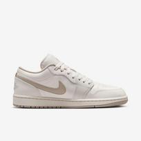 Air Jordan 1 Low - Dydis 38 (DC0774-112 Laisvalaikio batai)