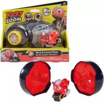 Tomy: Ricky Zoom figūrėlė su rankine paleidimo įranga - Ricky