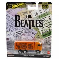Hot Wheels: Pop Culture - The Beatles Hiway Hauler modeliukas