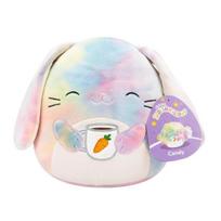 Squishmallows: Candy, triušiukas su morkų puodeliu - 20 cm