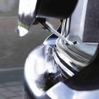 TRIXIE bagažinės dangčio fiksatorius automobilio vėdinimui 10 cm