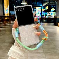 Spalvingas telefono dėklas su gradientiniu vandens bangų raštu ir dirželiu ant riešo, skirtas Samsung Galaxy Z Flip 7 6 5 4 3, plonas kietas dėklas, apsauginis dangtelis Galaxy Z Flip4