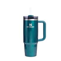 Stanley Gertuvė STANLEY THE QUENCHER FLUTED (0.89 l)