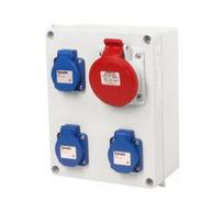 Paskirstymo dėžutė su lizdais FAMATEL Rw3074, 3X2P+TT 16A + 1X3P+T 16A ~380V, IP44, su vyriais, matm