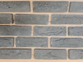 Fasadinės plytelės HANDMADE, 205 x 63 x 17 mm, 50 vnt./dėž. ,pilkos spalvos, Lietuva. Išeiga vnt./m2
