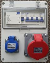 Automatinių išjungiklių skydelis FAMALET 8970031A, 1xGS, 1x16A/5P, rėlė, autom.jungikliai, pilkos sp