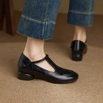 Round head Mary Jane shoes women's retro T-buckle simple temperament low heel leather shoes flat shoes 35 juoda
