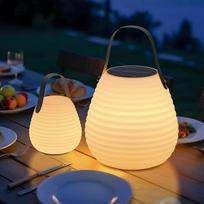 FUYO 2 LED baterijų saulės lauko lempos su 2 nuotolinio valdymo pulteliais, reguliuojamo apšvietimo šilta balta spalva ir RGB, 8 spalvos, reguliuojamo apšvietimo lauko stalinė lempa, IP44 lauko vandeniui atspari namams, sodui, balkonui ir