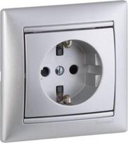 PRISE 2P+T SCHUKO VIS ECLIPS ALU 770121 | 3245067701218