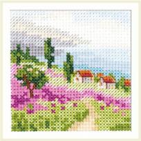 Žavingas siuvinėjimo rinkinys Levandos prie jūros, 7x7 cm, Aida 14, 16 spalvų