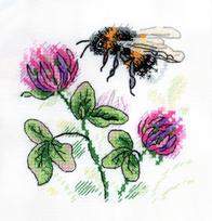 MP Studia kryželių rinkinys ant tirpios kanvos „Kvapnus dobilas“ 10x10 cm