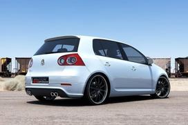 Maxton Design REAR VALANCE VW GOLF V R32 (with 2 exhaust holes) VW-GO-5-R32-R3A
