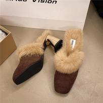 Moterims Kailinės Aukštakulnės Kvadratiniu Pirštu Šlepetės Jaukios Suede Šiltos Pliaušo Medvilniniai Batai Žiemos 2025 Tendencija Mada Šlepetės Zapatos Mujer 35 ruda