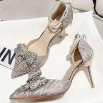 Krištolinis lankas Moteriški aukštakulniai Batai Sekli karoliukų grandinėlė Smailus pirštas Elegantiški bateliai 2025 m. Tendencija Mada Suknelė Šventė Žiema Zapatos Moteris 35 sidabras