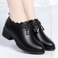 2024 New Fashion Lace Leather Platform Pumps Korean Style Casual Waterproof Pointed Toe Shoes for Women Spring Autumn 35