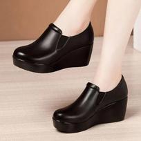 Fashion Wedges Shoes for Woman 2024 Trend Platform Boots Round Lady Pumps Female Black Swing Shoes Spring Autumn Mom Shoes 35 juoda