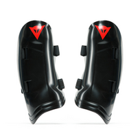 DAINESE blauzdų apsaugos Scarabeo Shin Guard R001 JR juoda raudona
