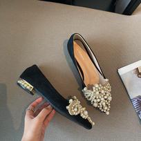Fashion Black New Crown Pearl Flats Women Wedding Shoes Pointed Toe Female Dress Moccasins Low Pearl Heel Ladies Fashion Luxury Style 43 35