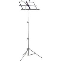 Stagg MUS-A25 BK stovas natoms