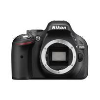Nikon D5200 DSLR fotoaparatas juoda