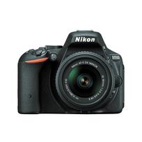 Nikon D5500 DSLR fotoaparatas + AF-S DX 18-55mm f/3.5-5.6G VR II objektyvas juoda