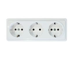 Trivietis virštinkinis kištukinis lizdas su įžeminimu Vilma SL+250 RP16-031 SL+ V (white)