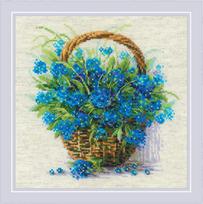 RIOLIS siuvinėjimo rinkinys №2170 „Forget Me Nots in a Basket“ — neužmirštuolės krepšelyje, 22×22 cm, 18 spalvų